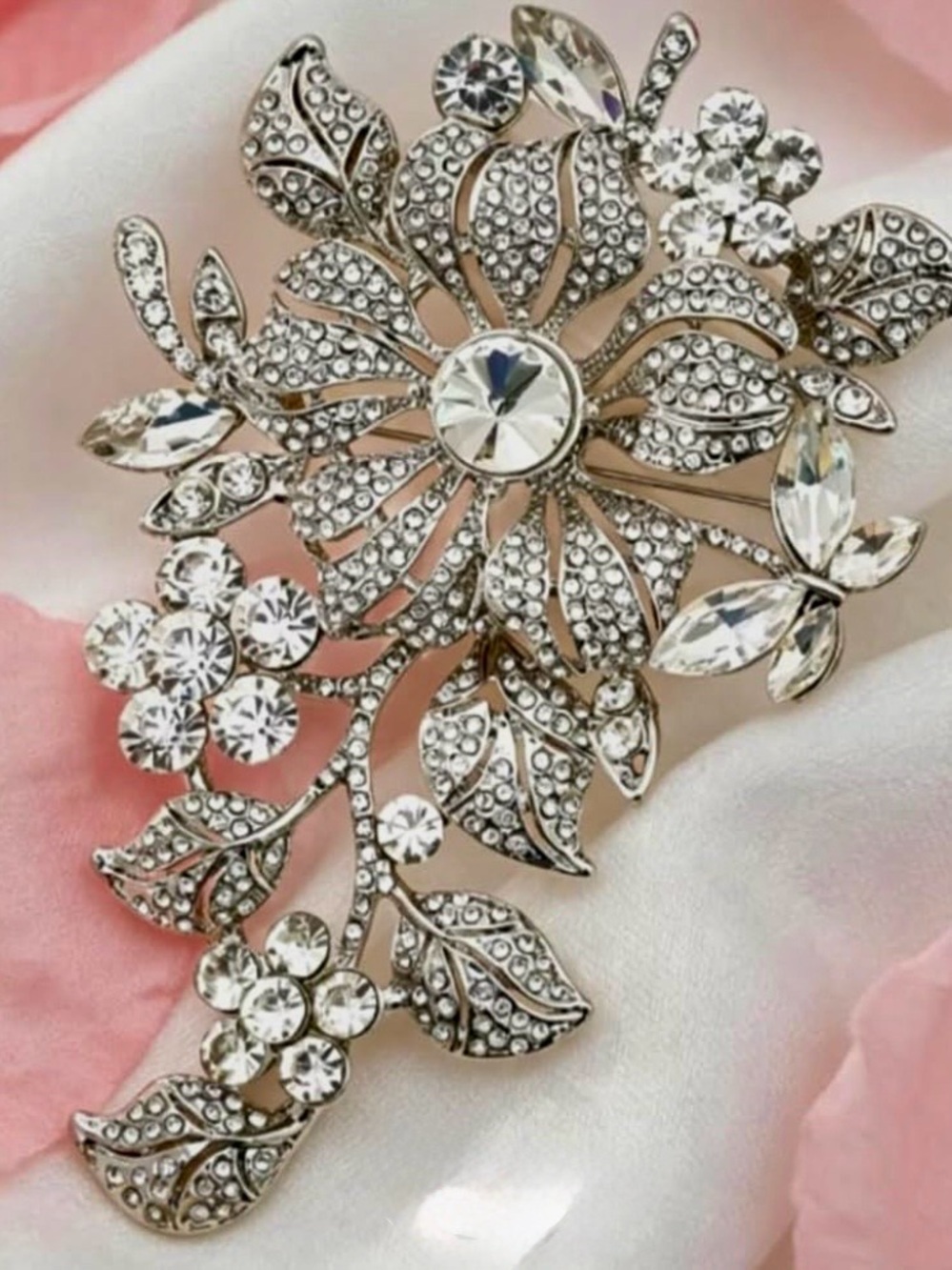Crystal Rhinestone Floral Brooch - Picture 2 of 3